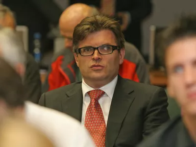 član NS Dari Južna- Skup&scaron;čina delničarjev družbe PETROL,- delničarji odločali o uporabi bilančnega dobička v vi&scaron;ini 18,97 milijona evrov in o razre&scaron;nici upravi in nadzornemu svetu za leto 2010, uprava - nadzorni svet (NS)//FOTO: Luka Cjuha