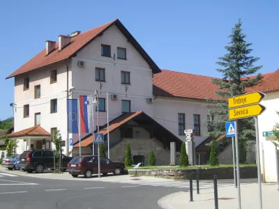 Mokronog, sedež občine, knjižnica. Foto: Dragana Stanković