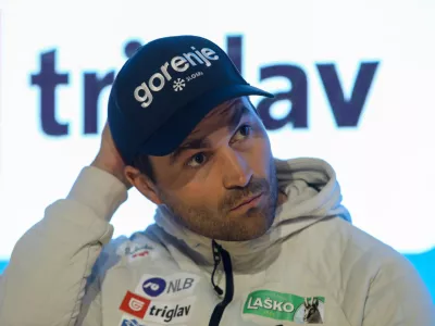 Robert Hrgota24.3.2026 - novinarska konferenca mo&scaron;ke in ženske reprezentance Slovenije pred bližnjim finalom svetovnega pokala v smučarskih poletih v Planici.Foto: Luka Cjuha