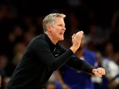 FILE PHOTO: Nov 30, 2021; Phoenix, Arizona, USA; Golden State Warriors head coach Steve Kerr reacts against the Phoenix Suns at Footprint Center. Mandatory Credit: Mark J. Rebilas-USA TODAY Sports/File Photo