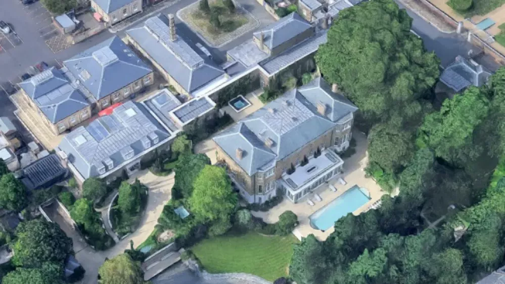 Providence House, prej imenovana Gordon House, je elitno posestvo v londonskem Chealseaju. Foto: zajema zaslona/google earth