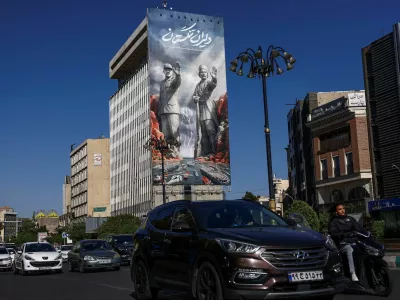 A billboard about the Strait of Hormuz on a building, amid a ceasefire between U.S. and Iran, in Tehran, Iran, April 22, 2026. Majid Asgaripour/WANA (West Asia News Agency) via REUTERS ATTENTION EDITORS - THIS PICTURE WAS PROVIDED BY A THIRD PARTY