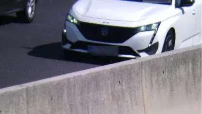 29-letnik je po gorenjski avtocesti vozil s hitrostjo 195 kilometorv na uro. 