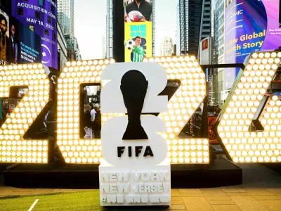 FILE PHOTO: The New York/New Jersey's FIFA World Cup 2026 logo is revealed during the kickoff event in Times Square in New York City, U.S., May 18, 2023. REUTERS/Brendan McDermid/File Photo