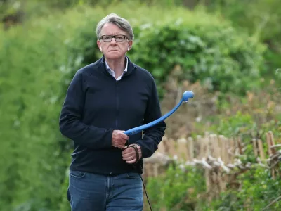 Former British ambassador to the U.S. Peter Mandelson walks outside his residence, on the day that Britain's Prime Minister Keir Starmer is expected to make a statement on the vetting process for Peter Mandelson's appointment as British Ambassador to the United States, in London, Britain, April 20, 2026. REUTERS/Toby Melville
