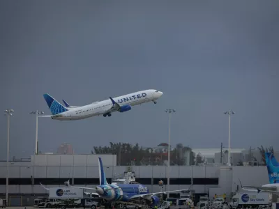 A United Airlines airplane departs from Fort Lauderdale - Hollywood International Airport, in Fort Lauderdale, Florida, U.S., April 23, 2026. REUTERS/Marco Bello