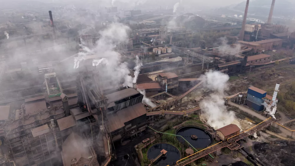 19.11.2024., Zenica, Bosna i Hercegovina - Pogled iz zraka na postrojenja Zeljezare Zenica i ArcelorMittal. Zenica je jedan od najzagadjenijih gradova svijeta. Photo: Armin Durgut/PIXSELL
