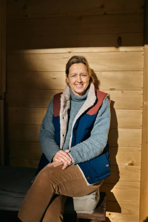 Mihela Hladin Wolfe, ustanoviteljica pobude Mirn Grabn in prebivalka Črne na Koro&scaron;kem