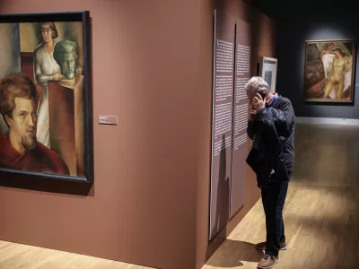 - 14.04.2026 - voden ogled po razstavi Vizionarski mistik Tone Kralj - slikar, kipar//FOTO: Jaka Gasar