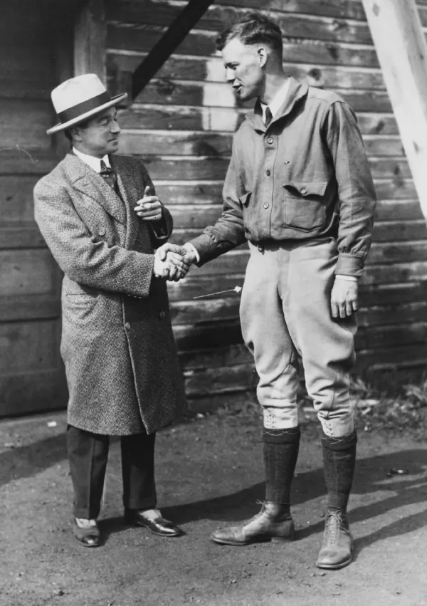 Charles Lindbergh (na fotografiji desno) z Renejem Fonck leta 1927 / Foto: Wikipedija