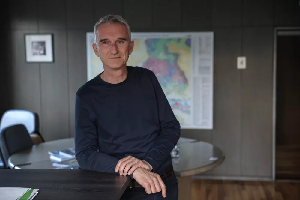 - 15.04.2026 - Milo&scaron; Bavec, direktor Geolo&scaron;ki zavod RS//FOTO: Jaka GasarOPOMBA: ZA OBJEKTIV - INTERVJU / Foto: Jaka Gasar