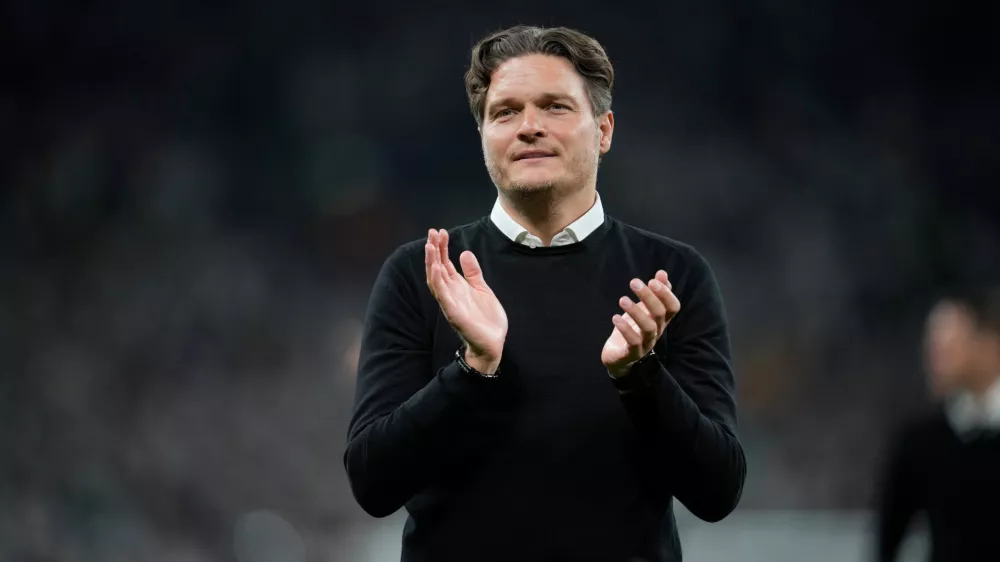 FILE - Dortmund's head coach Edin Terzic applauds to supporters after the Champions League final soccer match between Borussia Dortmund and Real Madrid at Wembley stadium in London, Saturday, June 1, 2024. Real Madrid won 2-0. (AP Photo/Kin Cheung, File)