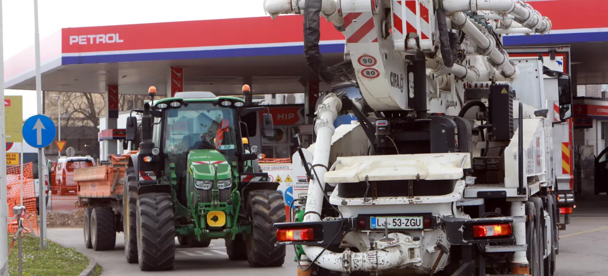 24.03.2026 - Petrol, bencinska črpalka, kolona, cena bencinaFoto: Tomaž Skale