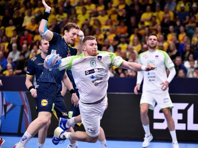 Handball - Men's 2020 EHF European Handball Championship - preliminary round Group F - Sweden v Slovenia - Scandinavium Arena, Gothenburg, Sweden - January 12, 2020. Slovenia's Blaz Blagotinsek in action. TT News Agency/ Bjorn Larsson Rosvall via REUTERS   ATTENTION EDITORS - THIS IMAGE WAS PROVIDED BY A THIRD PARTY. SWEDEN OUT. NO COMMERCIAL OR EDITORIAL SALES IN SWEDEN.