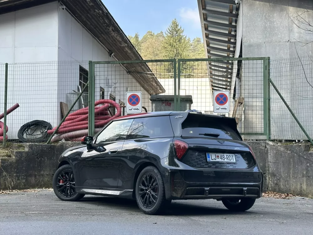 Mini E / Foto: Matjaž Terzič