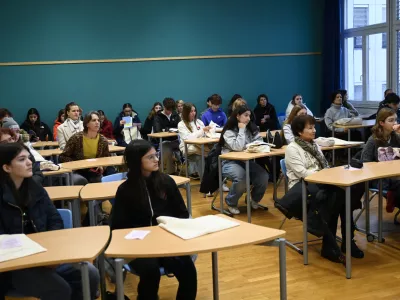 Gimnazija BežigradDijakiMladinaMladi&Scaron;ola&scaron;olanjeučenjenapredek14.02.2025 Informativni dan na srednjih &scaron;olah in fakultetahFOTO: Nik Erik Neubauer