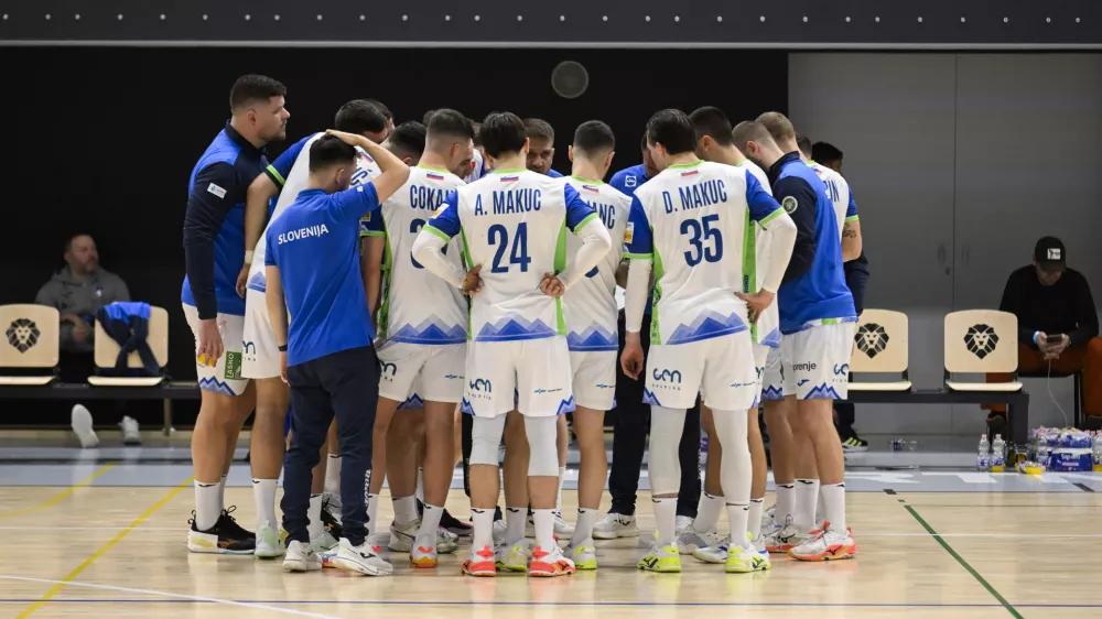 06.12. 2025 - Pripravljalna tekma za evropsko prvenstvo v rokometu Slovenija - KuvajtFOTO: Nik Erik Neubauer