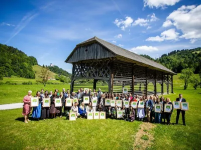 Slovenska turistična organizacija (STO) je na Zelenem dnevu slovenskega turizma danes podelila 50 znakov Slovenia Green. F STO