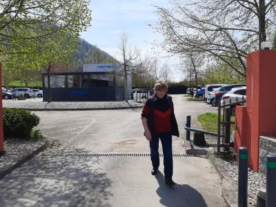 Pirniče Lipa Village