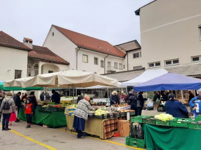 Kaj vse se skriva na območju kranjske tržnice?