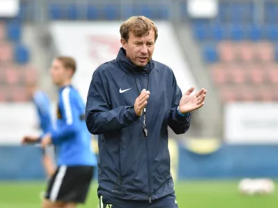 FILE - Soccer coach Petr Vlachovsky during a practice session in Uherske Hradiste on Oct. 18, 2018. (Dalibor Gluck/CTK via AP, File)