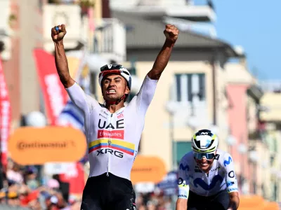 Cycling - Giro d'Italia - Stage 11 - Porcari to Chiavari - Italy - May 20, 2026 UAE Team Emirates - XRG's Jhonatan Narvaez celebrates winning stage 11 REUTERS/Jennifer Lorenzini