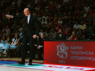 Sa&scaron;a Obradović, Crvena zvezda