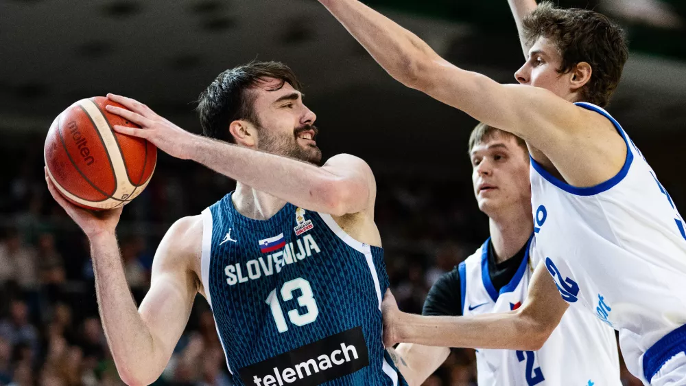 Robert Jurković, Slovenija, Če&scaron;ka