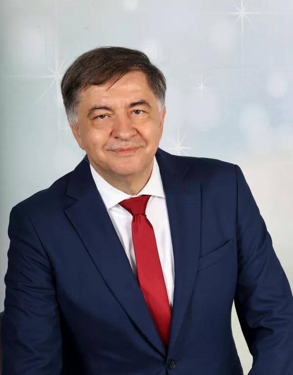 Starej&scaron;i: od bremena k potencialu