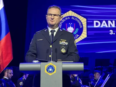 Krsko, Kulturni dom.Slovesnost ob dnevu policije.Generalni direktor policije Damjan Petric.