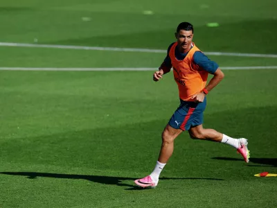 Soccer Football - FIFA World Cup 2026 - Portugal Training - Cidade do Futebol, Oeiras, Portugal - June 1, 2026 Portugal's Cristiano Ronaldo during training REUTERS/Pedro Nunes   TPX IMAGES OF THE DAY