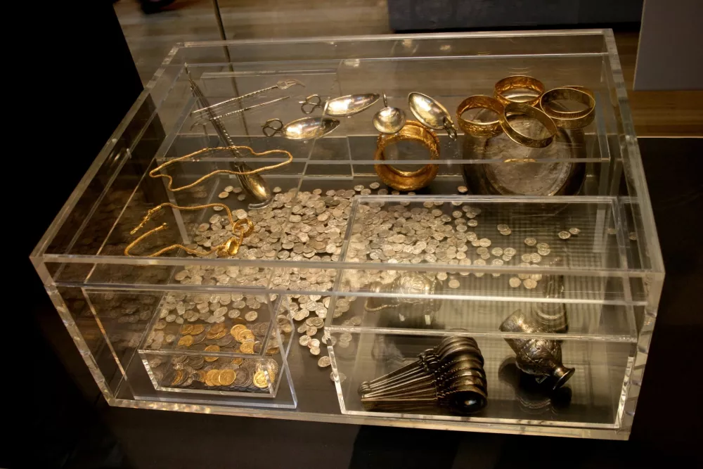 Reconstruction of the Hoxne treasure chest / Foto: Mike Peel