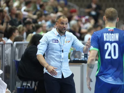 Selektor Uro&scaron; Zorman17.5.2026 - Rokomet povratna tekma Slovenija - Črna gora v zadnjem krogu kvalifikacij za nastop na SP 2027Foto: Luka Cjuha