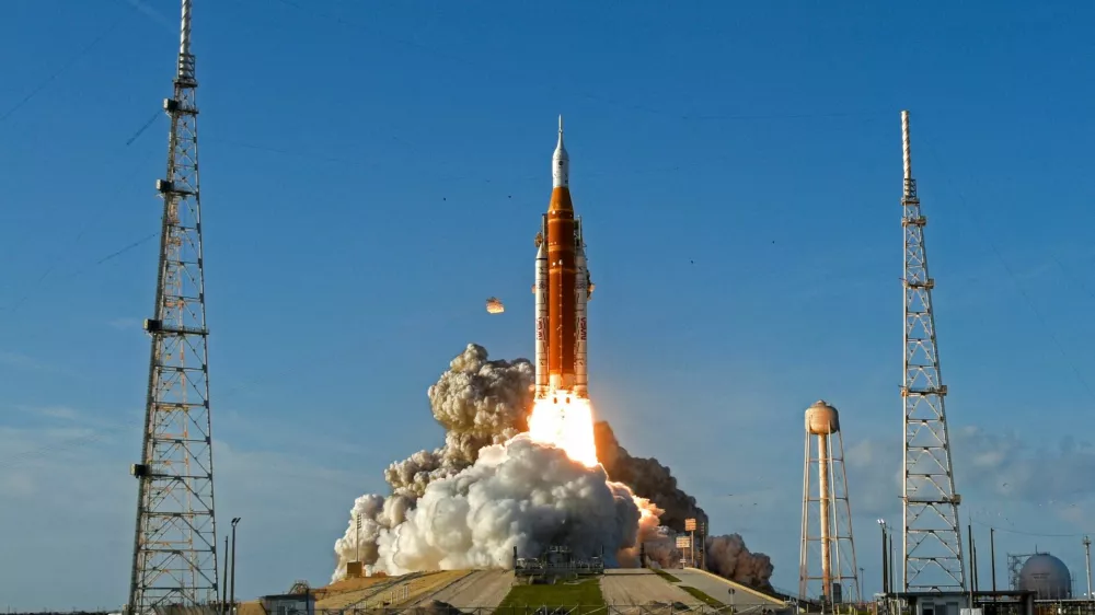 FILE PHOTO: NASA's Artemis II mission to fly by the moon, comprising of the Space Launch System (SLS) rocket with the Orion crew capsule, lifts off from the Kennedy Space Center in Cape Canaveral, Florida, U.S. April 1, 2026. REUTERS/Steve Nesius/File Photo