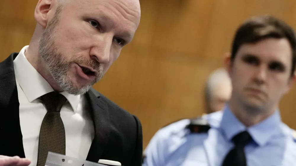 Anders Behring Breivik (L), named Fjotolf Hansen since 2017, is pictured at the courtroom for day one of the Ringerike, Asker and B&aelig;rum district court's processing of Breivik's petition for parole, on November 19, 2024 at Ringerike prison in Tyristrand, Norway. Fjotolf Hansen, formerly Anders Behring Breivik, was sentenced to 21 years in prison with a minimum term of 10 years, for the terrorist attacks in Oslo and Ut&oslash;ya on July 22, 2011. 77 people lost their lives in the attacks.,Image: 936268976, License: Rights-managed, Restrictions: Norway OUT, Model Release: no / Foto: Profimedia
