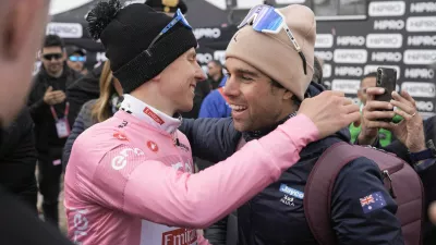 tadej pogacar, michael matthews, giro