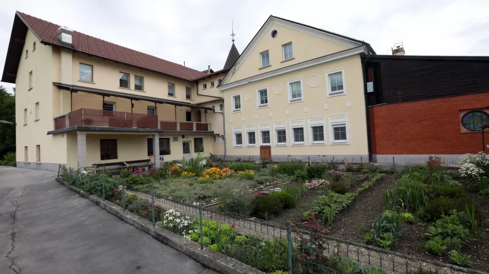 10.06.2026 - samostan sester sv. Križa, Mala LokaFoto: Tomaž skale
