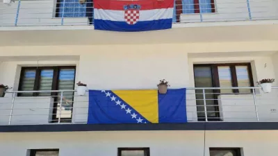 hiša, bih, nogomet