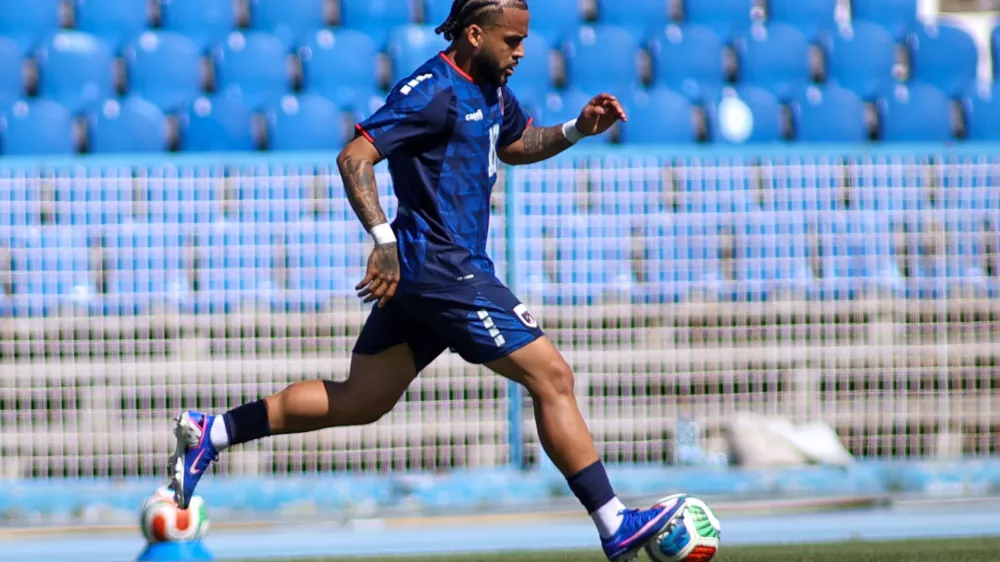 Cabo Verde's Dailon Livramento running forward with the ball during the international friendly match between Cabo Verde and Serbia at Estadio do Restelo on May 31, 2026 in Lisbon, Portugal.,Image: 1106986412, License: Rights-managed, Restrictions:, Model Release: no 