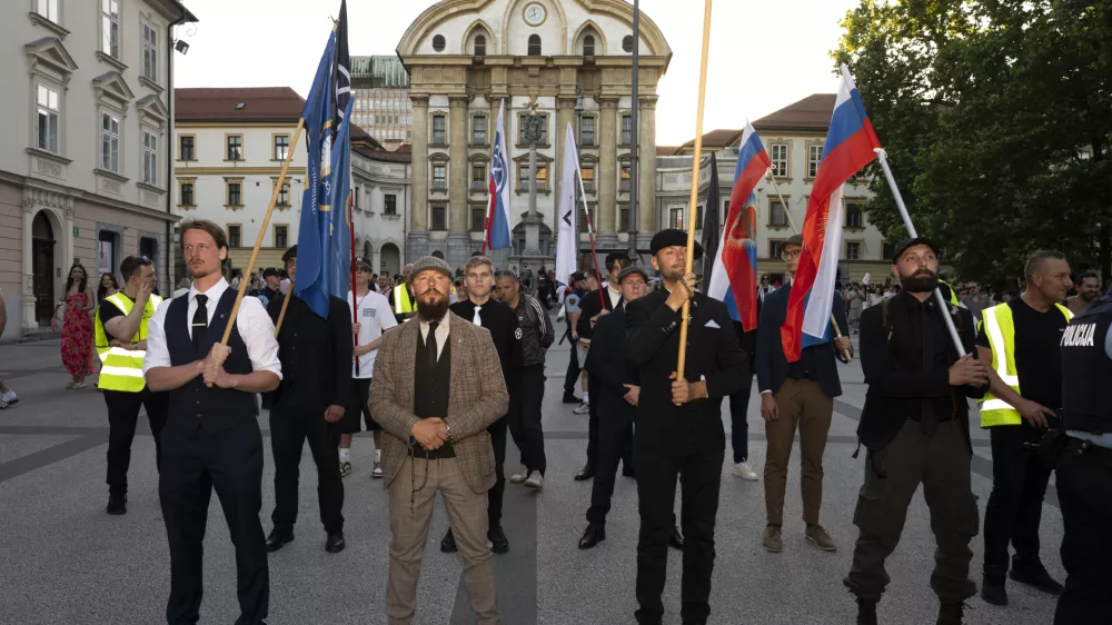 gej, homoseksualnost, ljubezen, seksualnost, geji, istospolna zveza -SIMBOLIČNA FOTOGRAFIJA13.06.2026 Parada ponosafoto: Nik Erik Neubauer