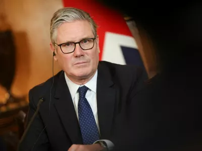 Britain's Prime Minister Keir Starmer and Japan's Prime Minister Sanae Takaichi (not pictured) attend a business roundtable meeting in Downing Street in London, Britain, June 14, 2026. REUTERS/Toby Shepheard/Pool
