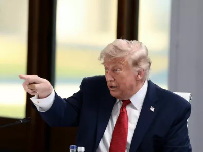 U.S. President Donald Trump gestures as he attends a working session with G7 leaders and outreach partners on promoting economic growth during the G7 Summit in Evian-les-Bains, France, June 17, 2026. REUTERS/Evelyn Hockstein