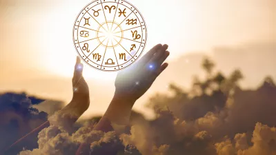 Zodiac signs inside of horoscope circle astrology and horoscopes concept / Foto: Sarayut Getty Images/istockphoto