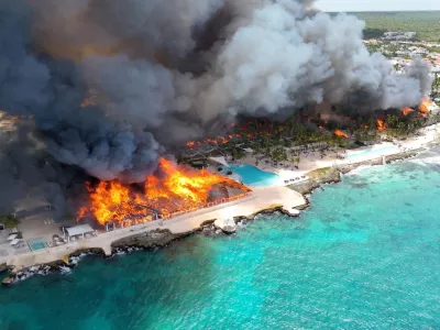 A drone view shows a fire at the Viva Wyndham Dominicus Beach Hotel in Bayahibe, La Altagracia, Dominican Republic, June 19, 2026 in this screen grab obtained from social media video. Gojko Culibrk/via REUTERS THIS IMAGE HAS BEEN SUPPLIED BY A THIRD PARTY. MANDATORY CREDIT. NO RESALES. NO ARCHIVES. VERIFICATION: - Beach, road layout and buildings matched file and satellite images. - Date verified by original file metadata.
