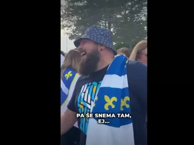 Spro&scaron;čeni trenutek med pogovorom. / Foto: Zajem Zaslona/instagram