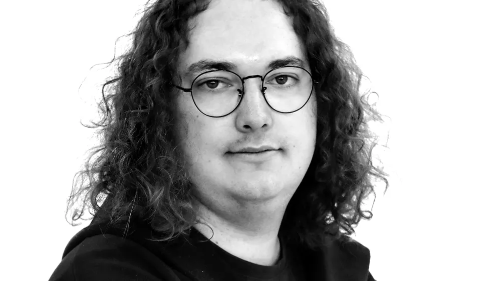 Ga&scaron;per Straži&scaron;ar- Redakcija Dnevnik 2024 - portreti za komentarje in kolumne - kolumnisti - komentatorji &ndash; novinarji - portret //FOTO: Luka Cjuha