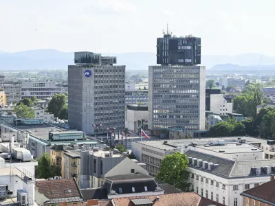 Brezplačen bančni paket: bo koalicija odprla fronto &scaron;e z bankami?