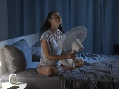 Ventilator ima svoje omejitve. Zdravniki se z vročim telesom namreč soočajo na drugačen način. / Foto: Istock