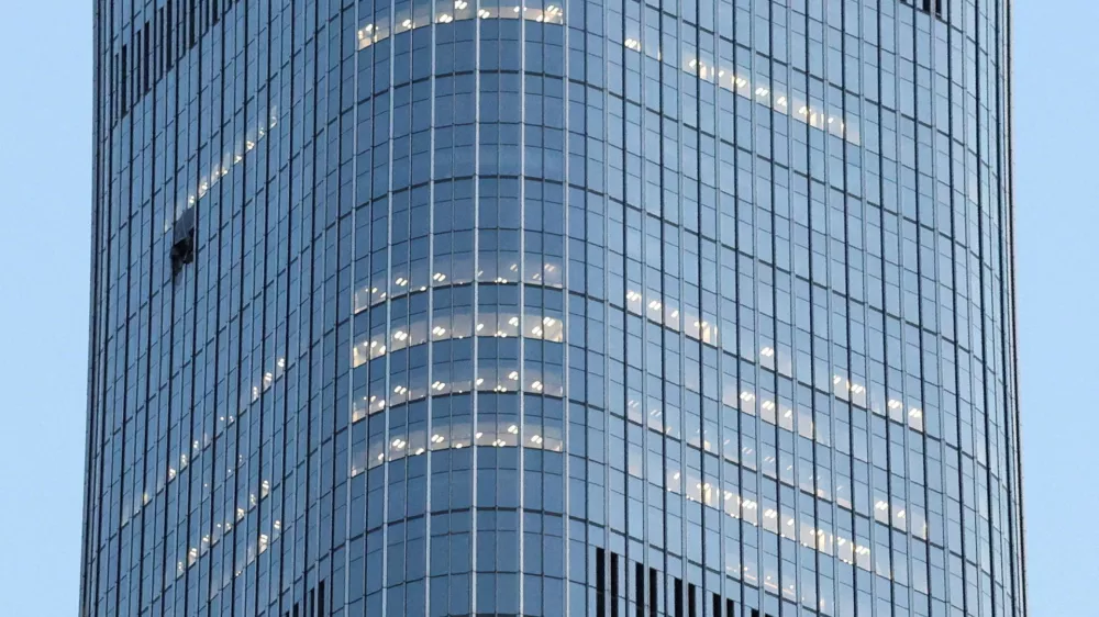 The damaged exterior of CITIC Tower, also known as China Zun, in Beijing, China June 26, 2026. REUTERS/Maxim Shemetov   TPX IMAGES OF THE DAY