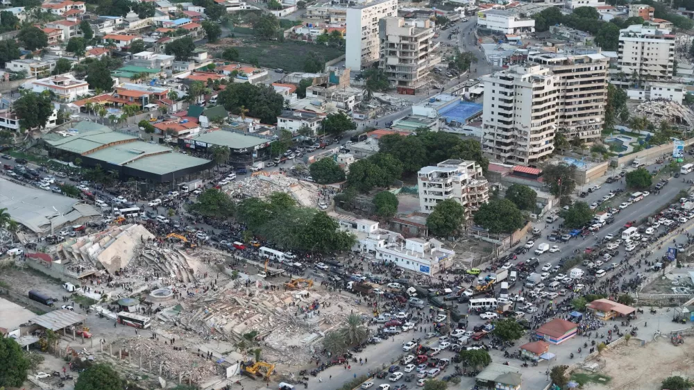 A drone view shows buildings destroyed by earthquakes, in La Guaira, Venezuela, June 26, 2026. Handout via REUTERS ATTENTION EDITORS - THIS IMAGE HAS BEEN SUPPLIED BY A THIRD PARTY NO RESALES. NO ARCHIVES